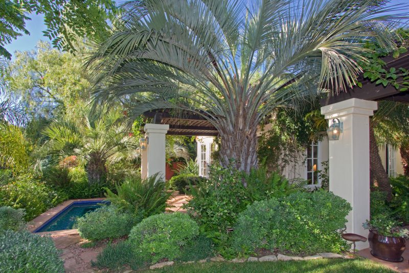 Open House for luxury home in Santa Barbara