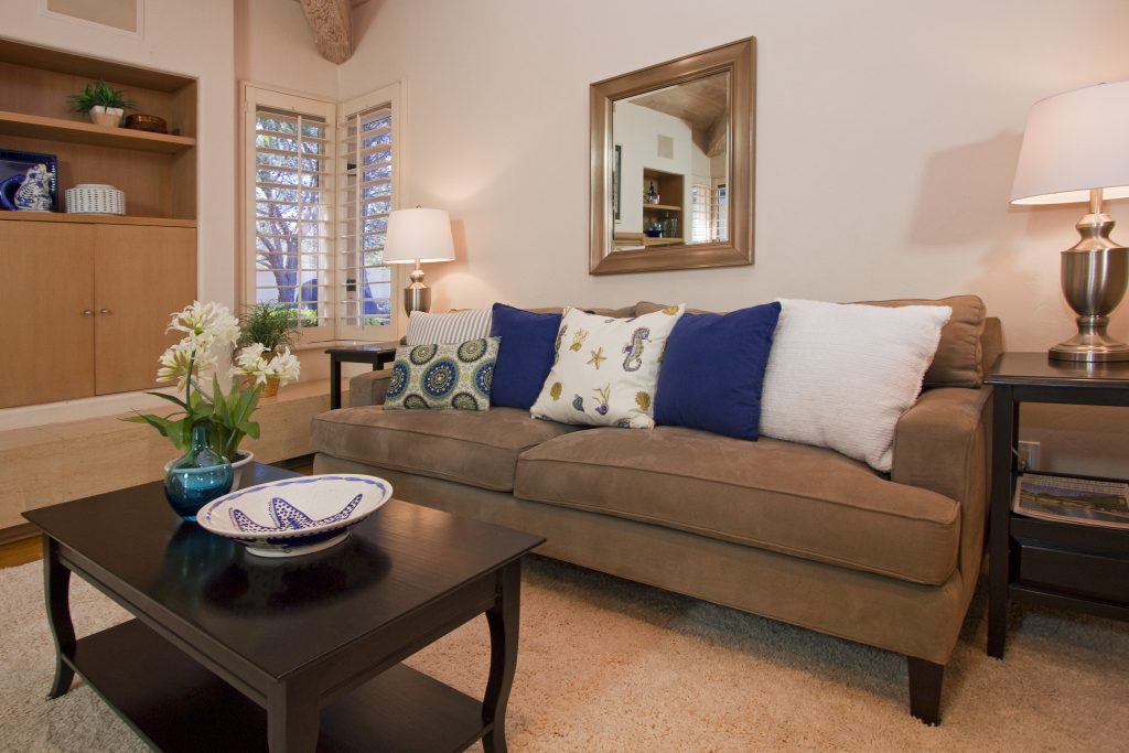 santa barbara montecito, living room, family room, entertaining room, custom built family room, real estate
